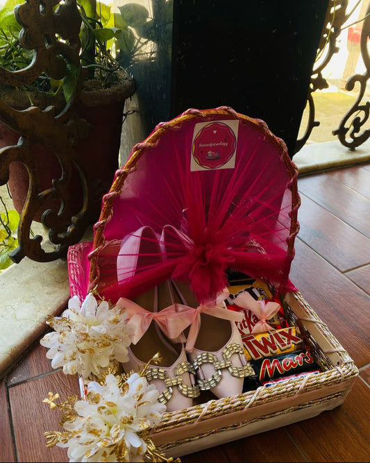 The Glam Basket